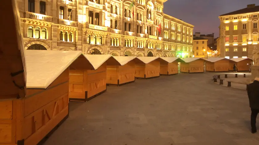 Lasorte Trieste 04/12/17 - Piazza Unità, Casette Natalizie, Mercatino