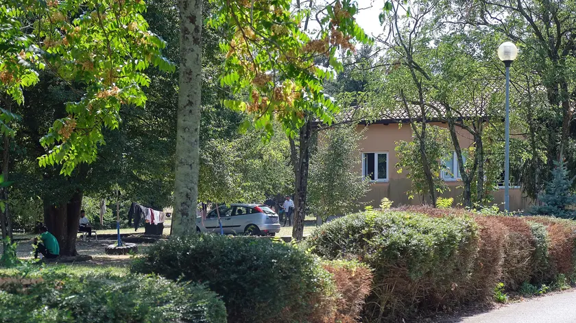 L'area di Campo sacro negli spazi dell’ex Ostello scout Alpe Adria (Foto Massimo Silvano)