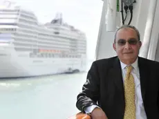 il presidente di Fincantieri Giuseppe Bono sulla nave Costa Fascinosa, a venezia, presentata in 5 maggio 2012 alla stampa