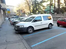 FOTO BRUNI TRIESTE 10 01 09 PARCHEGGIO PIAZZA OSPEDALE