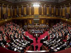 Un' immagine panoramica dell'Aula del Senato durante il discorso del presidente del Consiglio Mario Monti prima delle dichiarazioni di voto, oggi 17 novembre 2011, Roma. ANSA/CLAUDIO PERI