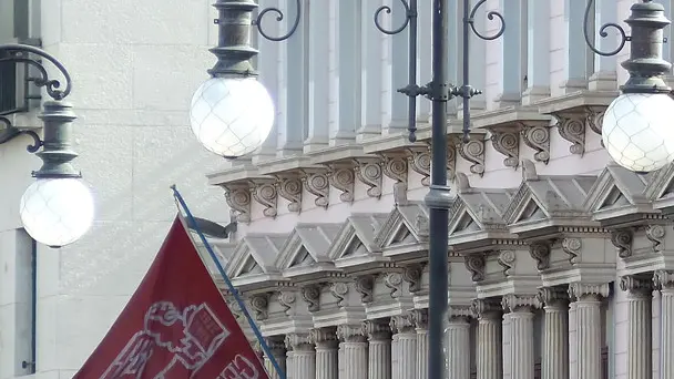 Lasorte Trieste 14/04/15 - Canale Ponterosso, Piazza Duca degli Abruzzi, Palazzi delle Assicurazioni Generali