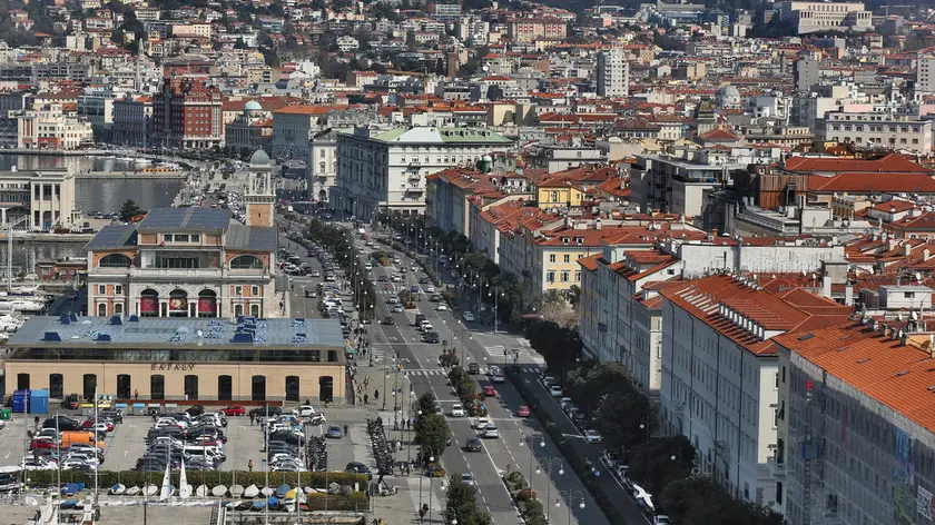 Una panoramica di Trieste (foto Andrea Lasorte)