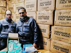 Le mascherine sequestrate dalle Fiamme Gialle di Muggia