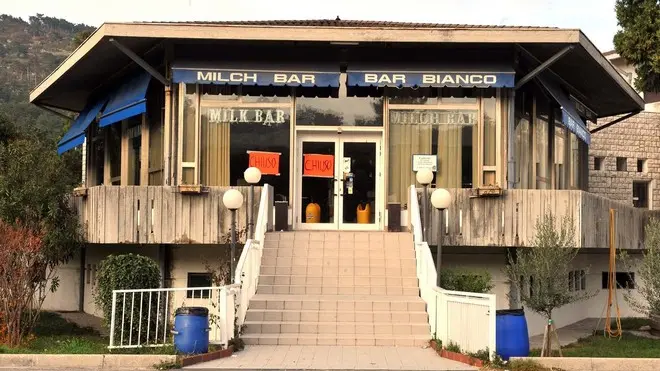 Foto BRUNI TRieste 02.11.2011 Duino:Bar Bianco