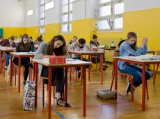 Studenti impegnati nell'esame di Maturità