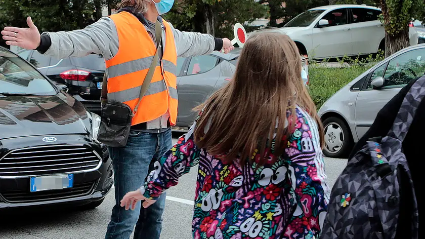Silvano Trieste 2020-10-01 I nonni paletta rincominciano a lavorare