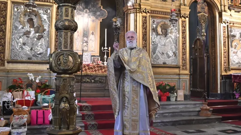 La Pasqua ortodossa celebrata nella chiesa di San Spiridione. Foto Bruni