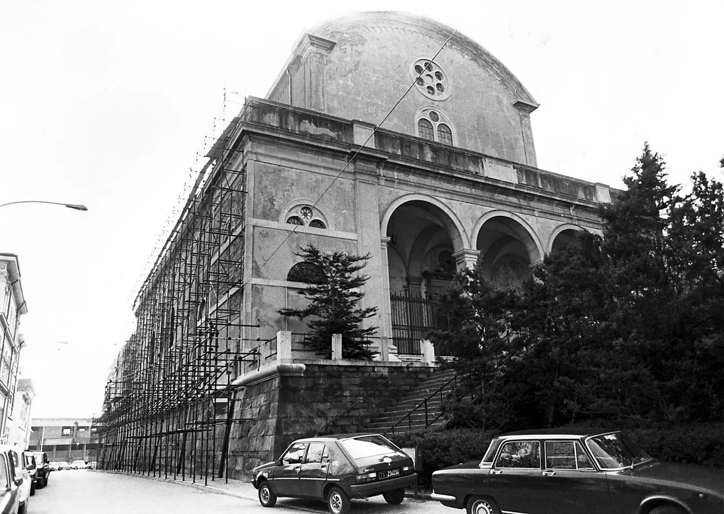 Il cantiere simile a quello attuale in una foto del 1998