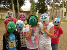 Un gruppo di bambini che ha partecipato a un centro estivo promosso dai Civici Musei di Storia e Arte