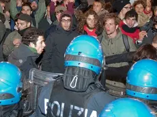 Silvano Trieste 11/11/2011 Manifestazione e Scontri con le Forze dell' Ordine