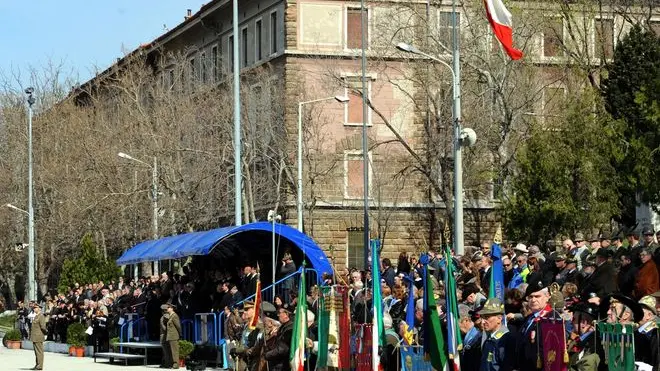 FOTO BRUNI TRIESTE 31 03 08 CERIMONIA DI ADDIO ALLA CASERMA ROSSETTI: