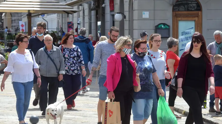 Foto BRUNI Trieste 20.06.2020 Inaugurato il mercatino di Ponte Rosso