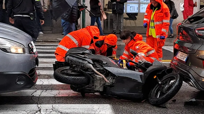 L'incidente in via Carducci a Trieste