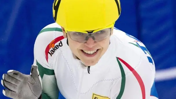 Italy's Arianna Fontana celebrates after winning women's 500 m final at the ISU European Speedskating Championships in Malmo, Sweden, 19 January 2013. ANSA/PONTUS LUNDAHL SWEDEN OUT