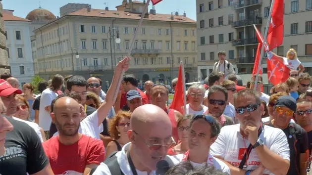Foto Bruni 17.07.13 TLT:udienza in tribunale