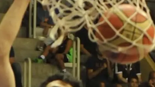 Foto Bruni 04.08.14 Basket quadrangolare:ITALIA-BOSNIA-la schiacciata di cervi