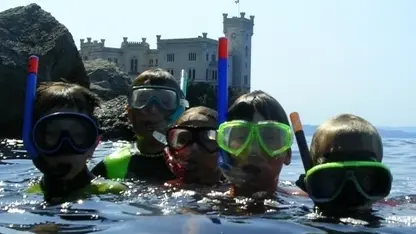 Giovani visitatori della Riserva marina di Miramare