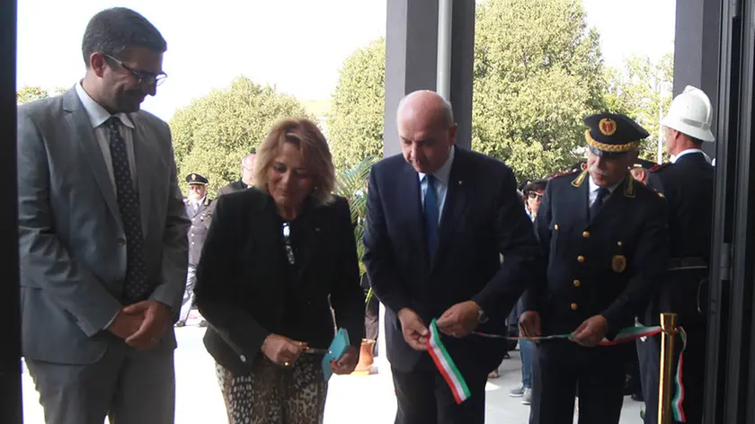 Annapaola Porzio all'inaugurazione della nuova Caserma dei vigili del fuoco