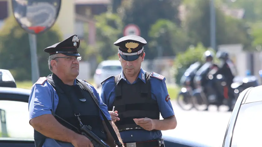 AZZANO DECIMO - DISPOSITIVO CARABINIERI