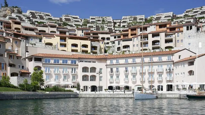L’albergo nel comprensorio di Portopiccolo