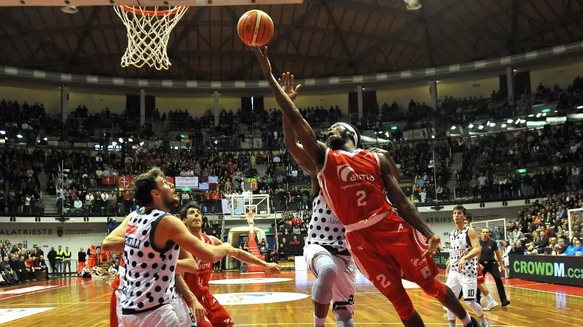 Foto BRUNI 05.02.17 Basket Alma Trieste- Fortitudo Bologna--Parks