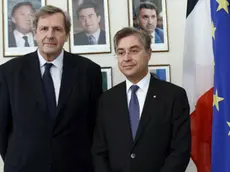 Alain Le Roy (Ambasciatore di Francia in Italia) e Francesco Peroni (Assessore regionale Finanze, Patrimonio, Coordinamento e Programmazione Politiche economiche e comunitarie). (Trieste 14/10/13)