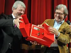 Foto BRUNI TRieste 02.01.12 Rose d'argento del commercio-Oro a Vittorio Sgarbi