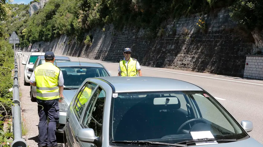 Silvano Trieste 2018-06-23 Le contravvenzioni elevate dalla Polizia Locale in Costiera