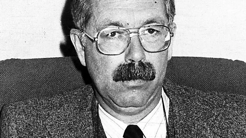 Mai hanno rivisto la luce le poesie nelle quali, per dire con Roberto Damiani, si esprimeva “una sensibilità esente da vizi nostalgici”