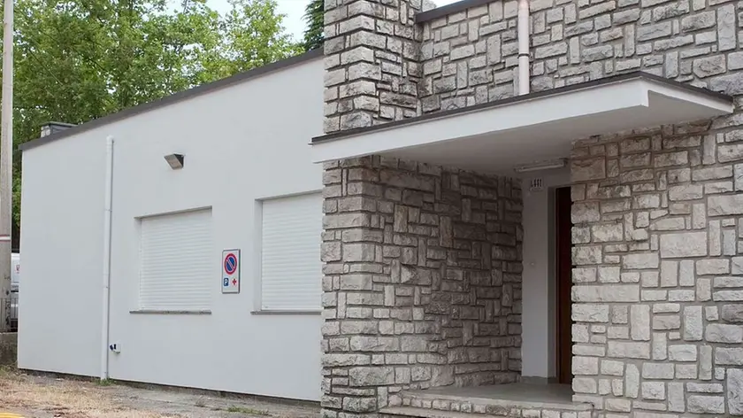 Silvano Trieste 30/06/09 S.Croce, Edificio della Protezione Civile