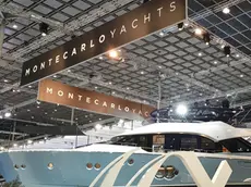 Un modello Montecarlo Yachts in esposizione a Düsseldorf