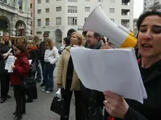 Lasorte Trieste 23 03 05 - Regione - Protesta Precari