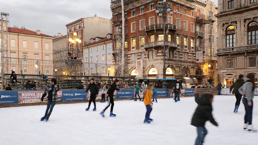 Lasorte Trieste 21/12/17 - Piazza Ponterosso, Pista di Pattinaggio