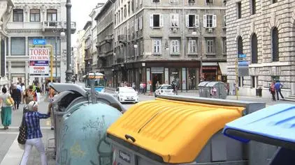 Lasorte Trieste 30/07/11 - Immondizie, Bottini Raccolta Differenziata