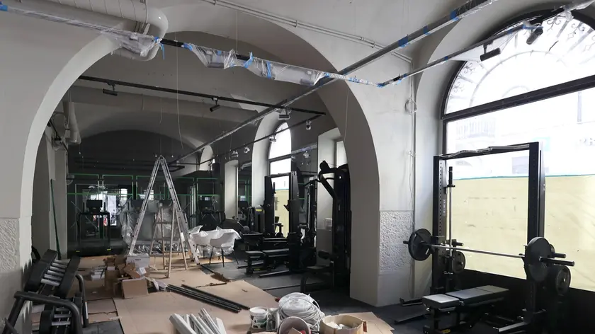L'allestimento della nuova palestra all'ex Marchi Gomma