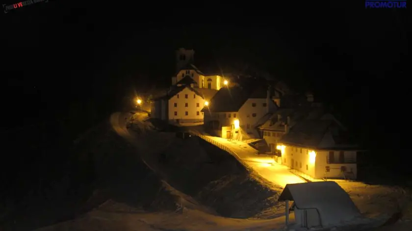 La webcam sul Lussari alle 17.30 di martedì 2 dicembre 2015