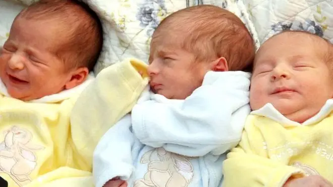 Altran Dobbia-Nati 3 gemelli fam.Morgese Foto Maurizio Altran