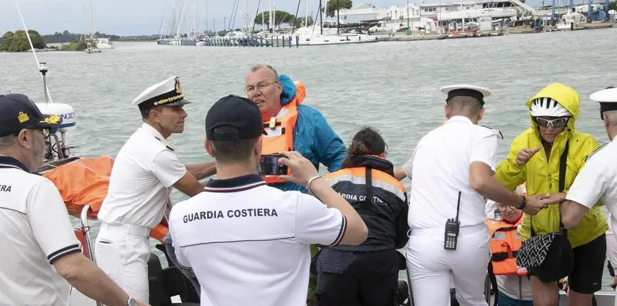 I soccorsi in mare e poi a terra (Bonaventura)