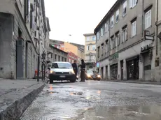 Lasorte Trieste 01/02/15 - Via S.Giusto, Lavori Tubature Acqua