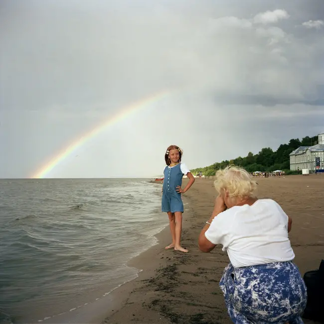 LATVIA. Jurmala. 1999. Images for use only in connection with direct publicity for the exhibition "Life's a beach" by Martin Parr presented at Museo Revoltella, Trieste, Italy from October 27th, 2019 to January 6th, 2020. These images are for one time non-exclusive use only and must not be electronically stored in any media asset retrieval database · Images must be credited and captioned as outlined by Magnum Photos · Images must not be reproduced online at more than 1000 pixels without permission from Magnum Photos · Images must not be overlaid with text, cropped or altered in any way without permission from Magnum Photos.