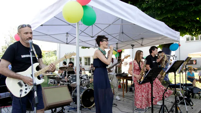 Bonaventura Monfalcone-28.06.2014 Festa di beneficenza per l'asilo di Via Roma-Oratorio San Michele-Monfalcone-foto di Katia Bonaventura