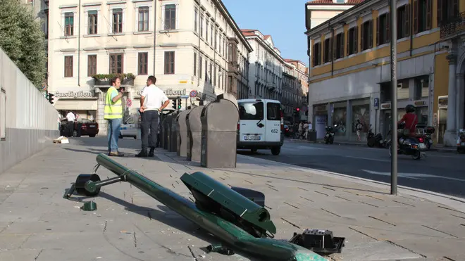 Lasorte Trieste 28/07/13 - Piazza Goldoni, Incidente, Semaforo abbattuto