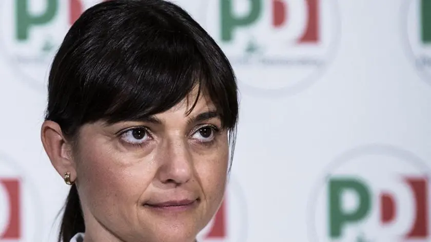 Debora Serracchiani durante la conferenza stampa del presidente del Consiglio Matteo Renzi nella sede del Partito Democratico sui risultati delle elezioni amministrative comunali, Roma, 06 giugno 2016. ANSA/ANGELO CARCONI