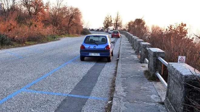 Foto BRUNI TRieste 27.01.12 Costa dei Barbari:il parcheggio