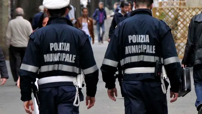 Foto BRUNI Trieste 27 04 2011 Polizia Municipale