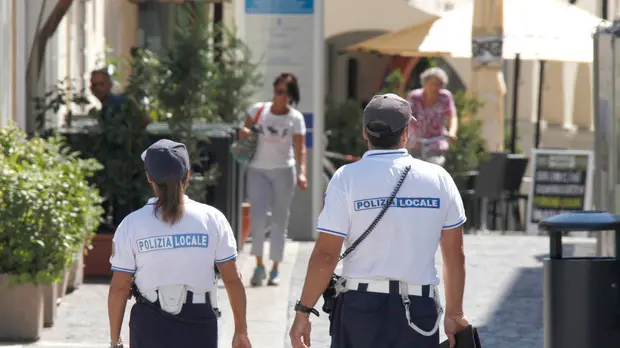 Bonaventura Monfalcone-17.08.2017 Controlli-Vigli urbani-Monfalcone-foto di Katia Bonaventura