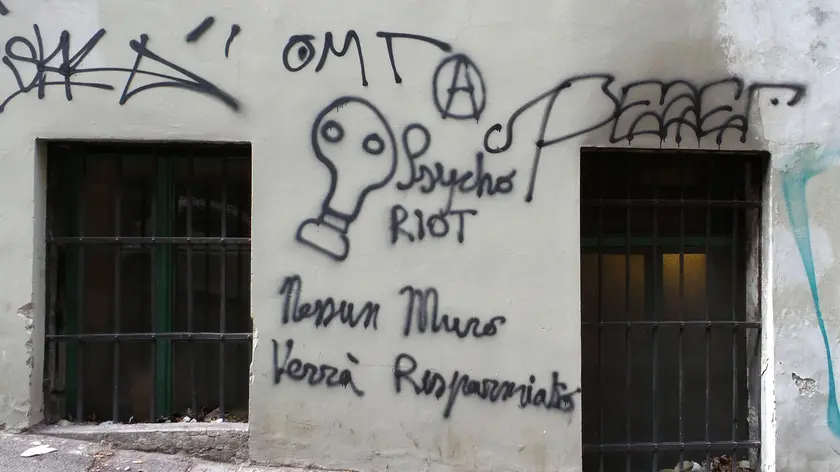 Lasorte Trieste 28/03/17 - Writers, Scritte Spray, Via Corti