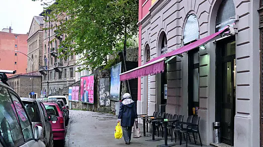 Il bar di via Giulia dove era avvenuta l’aggressione foto Massimo Silvano