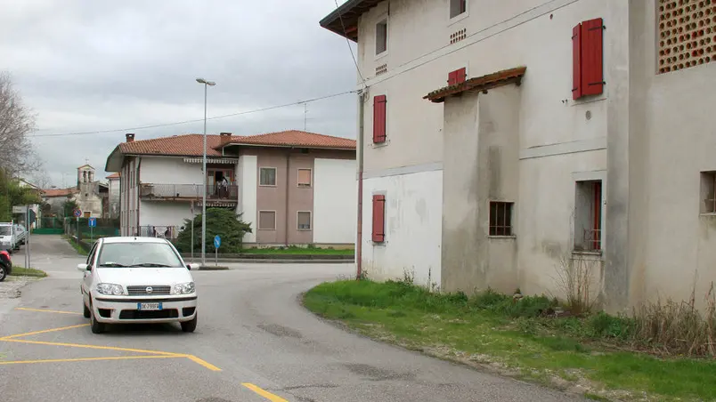 Bonaventura Monfalcone-18.02.2014 Fermata Bus-Soleschiano-Ronchi dei Legionari-foto di Katia Bonaventura